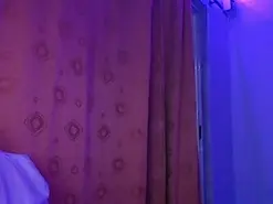 Amateur Adult Video Chat of HalleyCloud
