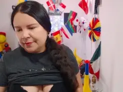 Amateur Live Sex of clarie_m