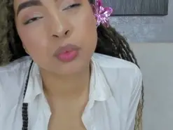 Amateur Sex Chat of Lucia_janne