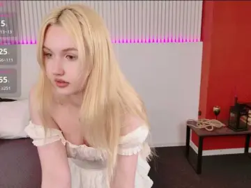 Bongacams Adult Video Chat of LillyEyess