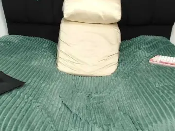 Bongacams Live Sex Cam of louise-Mikk