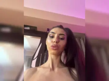 Bongacams Best Webcam of AlissiaDiamond20
