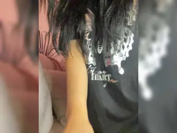 Bongacams Watch Live Sex Cams of LadyOfDesire