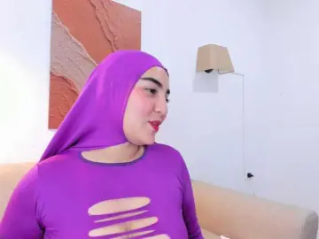 Bongacams Free Porn Cam of Malika-Noor