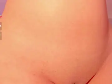 Bongacams Free Porn Cam of MadelineFox
