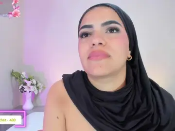 Bongacams Sex Cam of mhia-paris