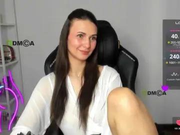 Bongacams Live Porn of Cute-Shy