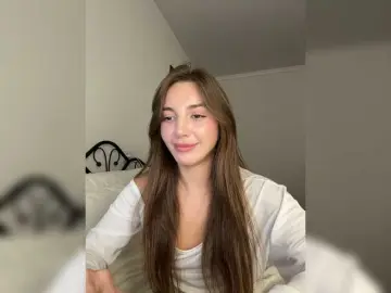 Bongacams Live Sex Cam of Evelonelfi