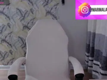Bongacams Private Sex Chat of Foxymoxy19