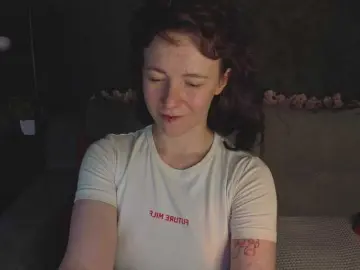 Bongacams Live Sex Cam of Ricki-Bloom