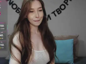 Bongacams Free Porn Cam of RocketGIRL