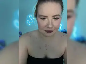 Bongacams Live Porn of LunaLu13