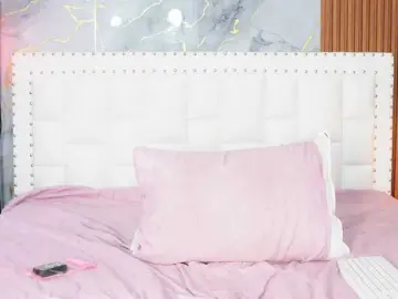 Bongacams Watch Live Sex Cams of Indiancutiie