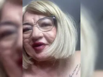 Bongacams Free Porn Cam of SVETIKBOMBOCHKA