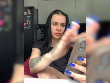 Bongacams Free Porn Cam of MaidenCrystal