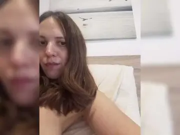 Bongacams Nude Webcam of Lauflor