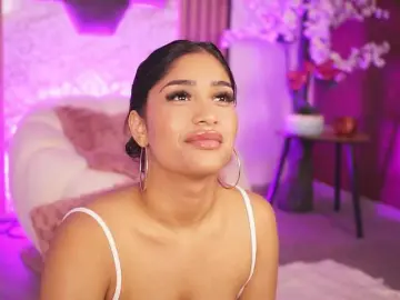 Bongacams Sex Cam of KiraKrush