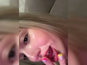 Bongacams Live Porn of KateMid