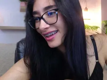 Bongacams Live Porn of LiaVarel