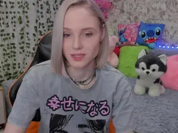 Bongacams Free Porn Cam of GinaGinaLove