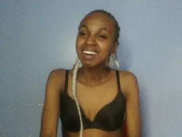 Bongacams Live Porn of Curvypetite