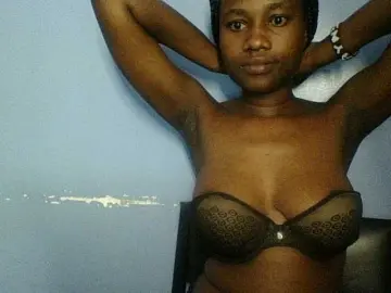 Bongacams Sex Cam of Cute-dall