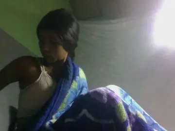 Bongacams Live Sex Cam of zelioness