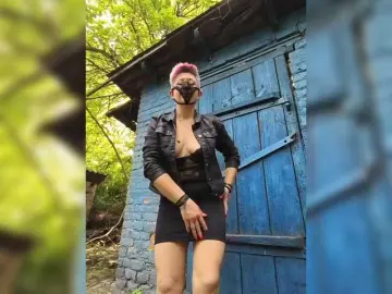 Bongacams Sex Cam of BUSINKA-25