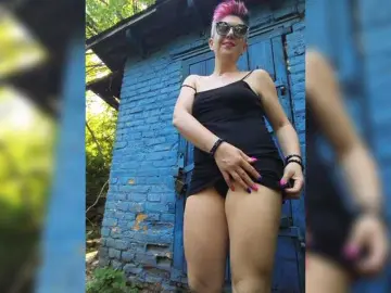 Bongacams Adult Video Chat of BUSINKA-25