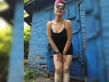 Bongacams Adult Webcam of BUSINKA-25