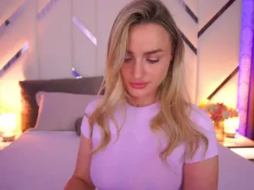 Bongacams Free Live Porn of FloraGreys