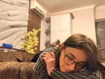 Bongacams Private Sex Chat of SatinRose