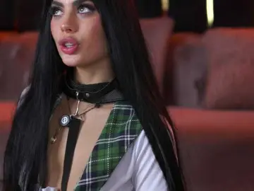 Bongacams Best Webcam of RavennaDArcy