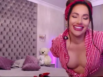 Bongacams Watch Live Sex Cams of TianaPosh