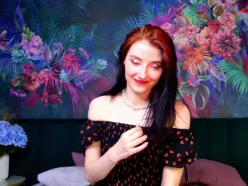 Bongacams Adult Webcam of NicoleLuxe