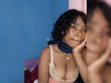Bongacams Private Sex Chat of Candis02