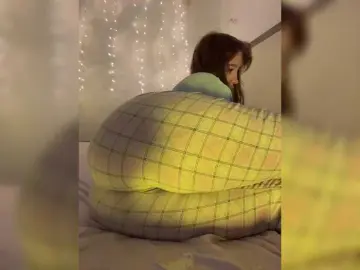 Bongacams Best live sex cam show of LittleDelora