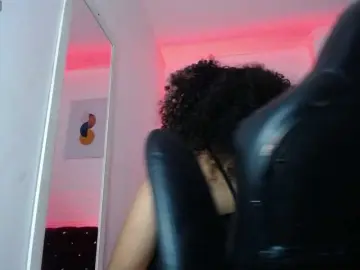 Bongacams Live Sex Cam of Ayliinn