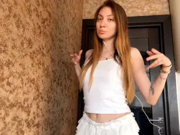 Bongacams Sex Cam of MyrticeDollen