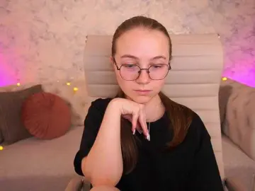 Bongacams Free Live Porn of ArrinaWairr