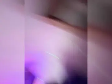 Bongacams Sex Cam of VIP17CoupleDream