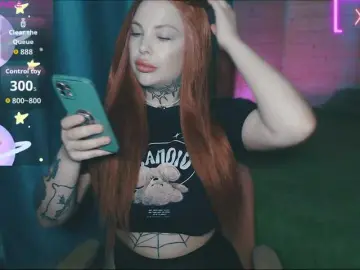 Bongacams Watch Live Sex Cams of -alexis-