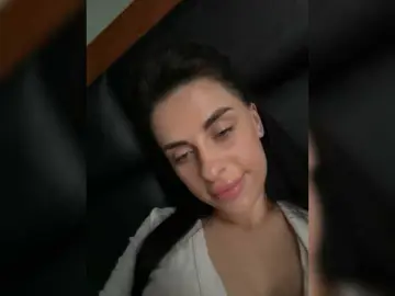Bongacams Watch Live Sex Cams of Anomaliya