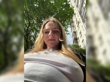Bongacams Free Porn Cam of elegantbabe