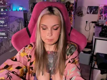Bongacams Watch Live Sex Cams of ChloeKohaku
