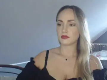 Bongacams Nude Webcam of ScarlettXQueen
