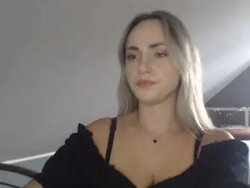 Bongacams Adult Video Chat of ScarlettXQueen