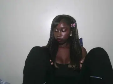 Bongacams Watch Live Sex Cams of Sexxytrinityy