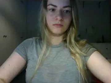 Bongacams Free Live Porn of RosieJune