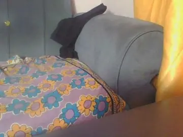 Bongacams Free Live Porn of Hornycremmy09
